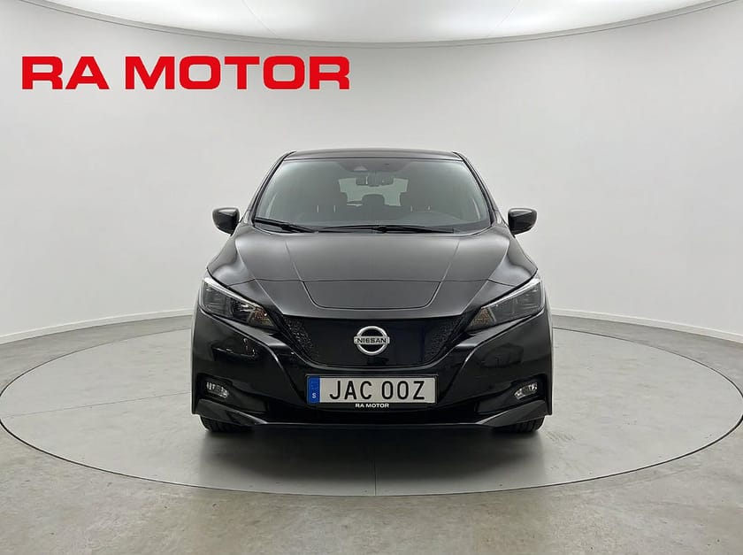 Bild 2 av Nissan Leaf Tekna | 40kWh | 360° | Bose | Värmepump | Navi | Moms
