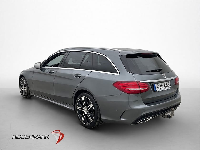 Bild 4 av Mercedes-Benz C 220 T d AMG Line Pano Burmester Drag Kamera