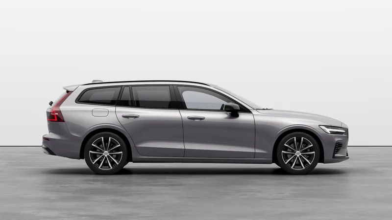 Bild 3 av 18 – Volvo V60 T6 Plus Dark Nordic Edition Dragkrok Plus Nordic Edition