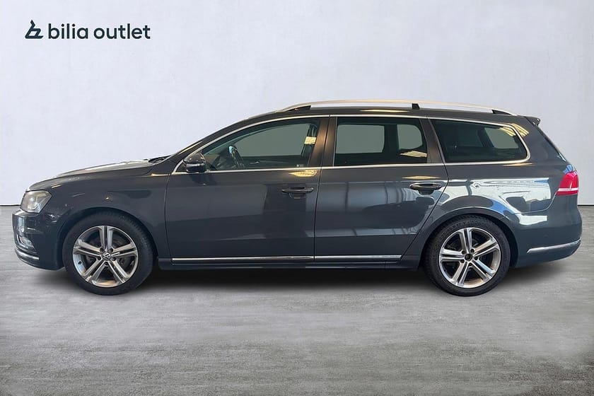 Bild 3 av Volkswagen Passat Variant 2.0 TDI 4M R-Line 170hk / Drag Värmare Kamera Bluetooth