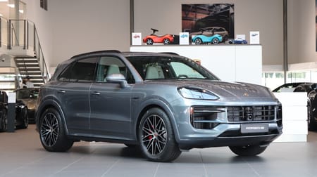 Porsche Cayenne S E-Hybrid Black Edition