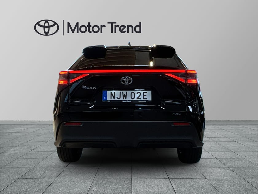 Bild 5 av Toyota bZ4X