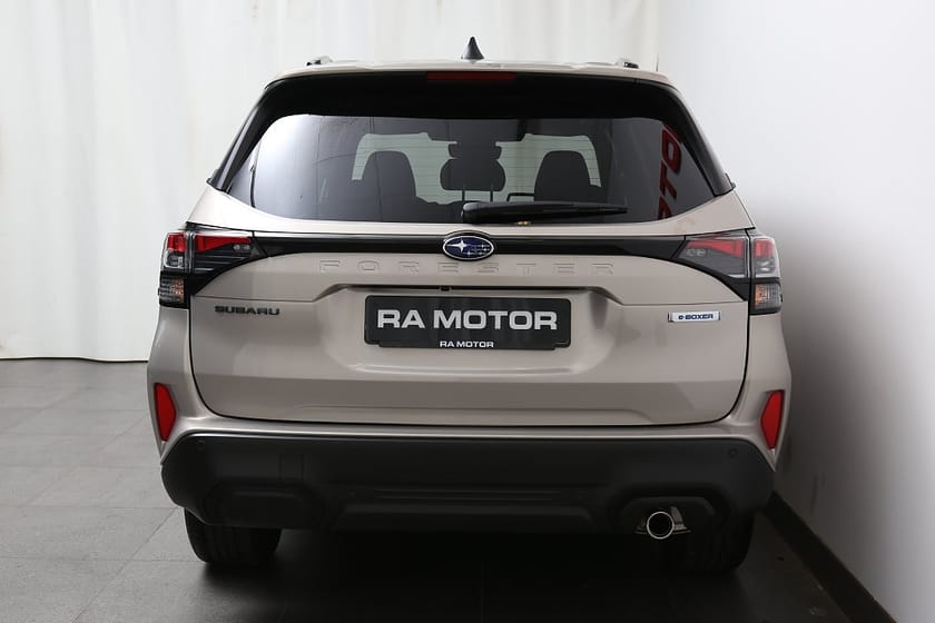 Bild 5 av Subaru Forester e-Boxer 2,0i Boxer Privatleasing Ink service