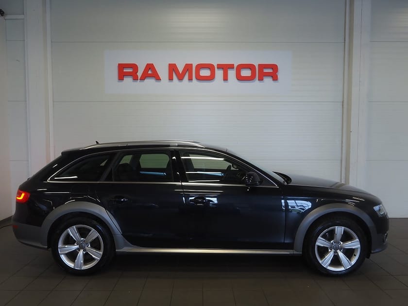 Bild 4 av Audi A4 allroad quattro 2.0 TDI DPF S Tronic | Värmare | Drag |