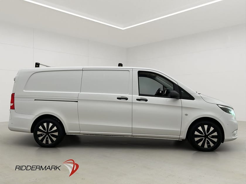 Bild 2 av Mercedes-Benz Vito 119 CDI 2.8t L3 Värm Drag B-Kam V-Inr CARPLAY Moms