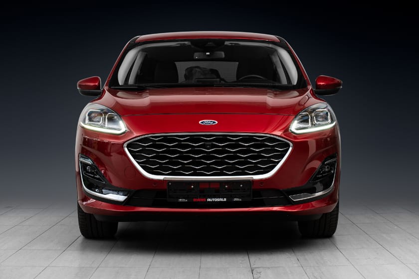 Bilde 3 av Ford Kuga Plug-In Hybrid Vignale// skinn//B&O//Krok//Kamera