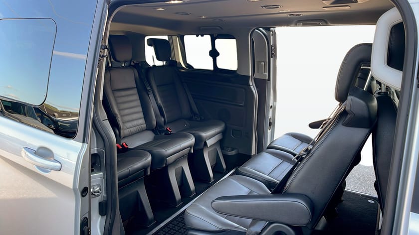 Bild 5 av Ford Tourneo Custom 320 TITANIUM L2 185 HK AUT 8-SITS
