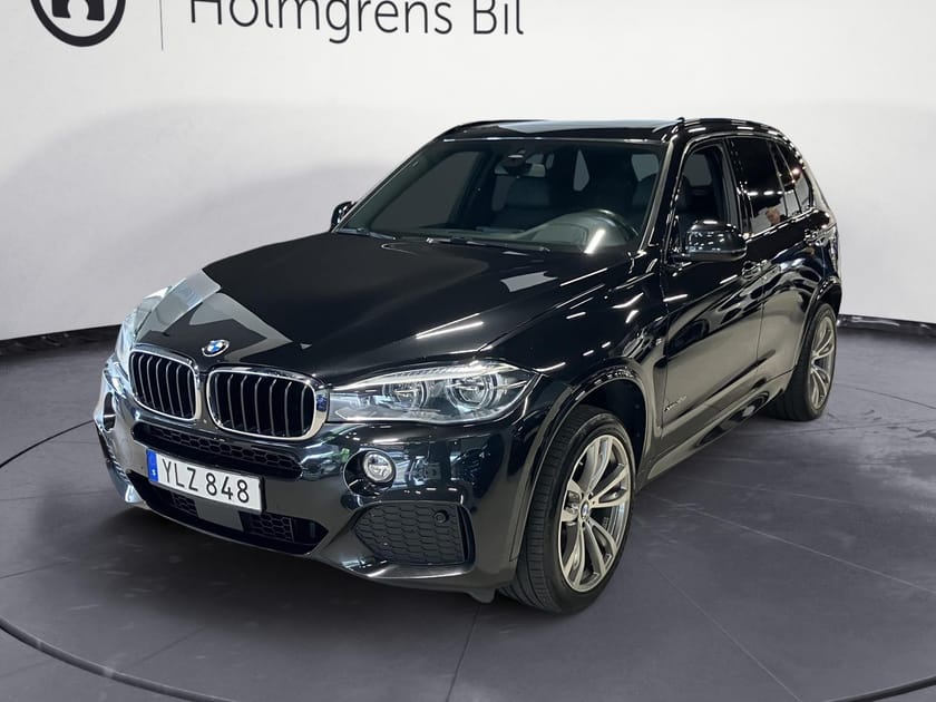 Bild 1 av BMW X5 xDrive30d xDrive 30d M Sport Drag Värmare H K Panorama Komfortstolar Adaptiv Farthållare Soft Close Kamera Navi