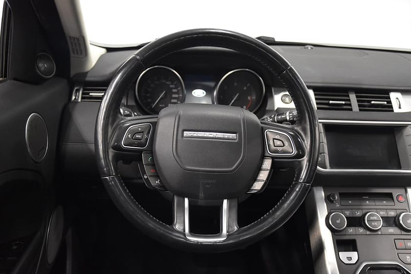 Bild 2 av Land Rover Range Rover Evoque 2.2 AWD Meridian Pano Skinn Navi Rattv