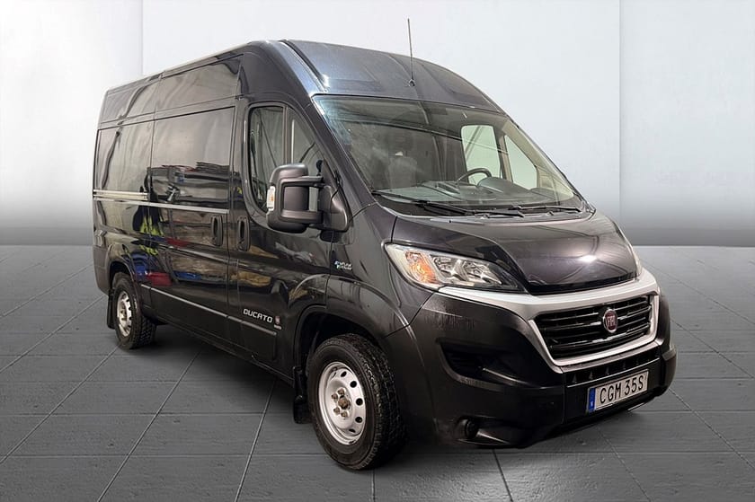 Bild 4 av Fiat Ducato Van Skåp 35 3.0 NP L2H2 CNG 3sits Drag Kamera Fotsteg 136hk