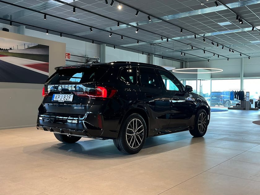 Bild 4 av BMW X1 xDrive25e M Sport DA Plus Rattvärme Dragkrok