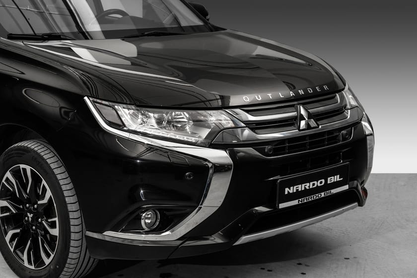 Bilde 2 av Mitsubishi Outlander PHEV Instyle+/Skinn/Krok/R.kamera/Keyless