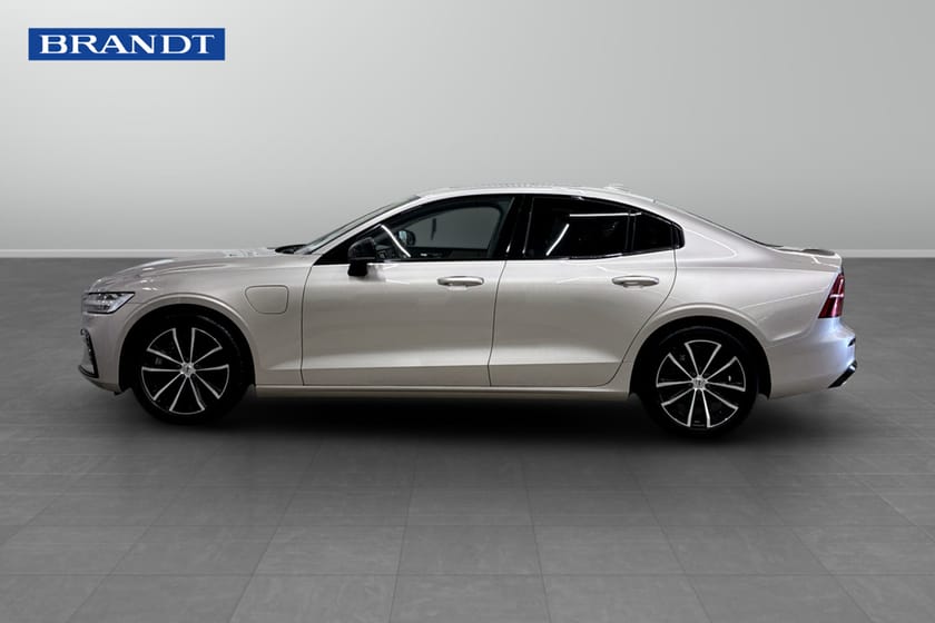 Bild 3 av Volvo S60 Recharge T6 II Plus Dark