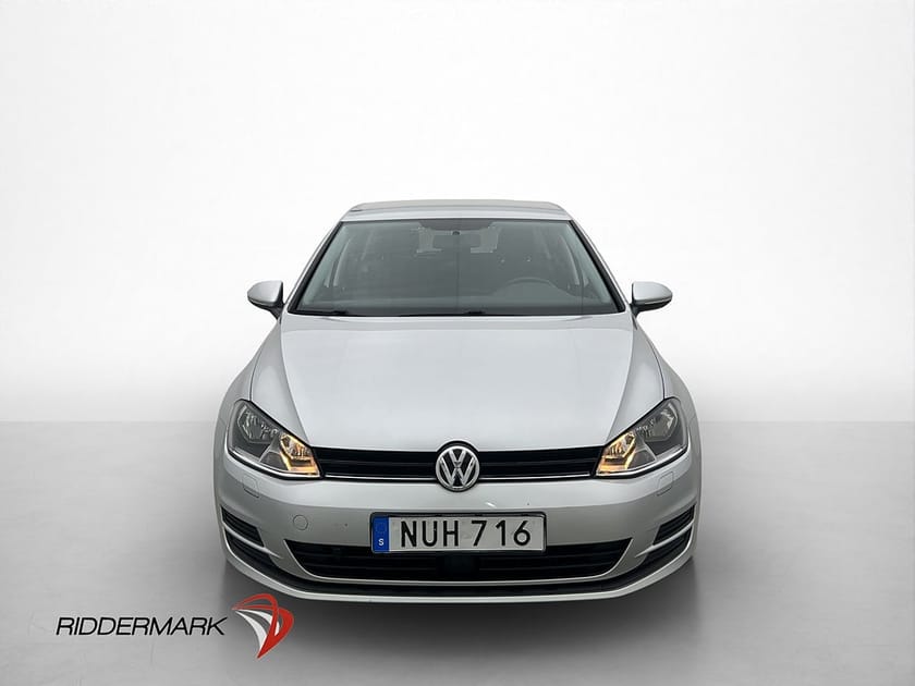 Bild 2 av Volkswagen Golf 1.2 TSI  Base Drag M/K-Värm CarPlay Kamera