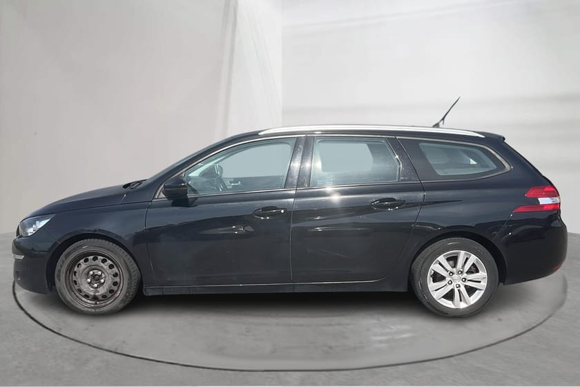 Bild 3 av Peugeot 308 SW PureTech (130hk) Reparationsobjekt