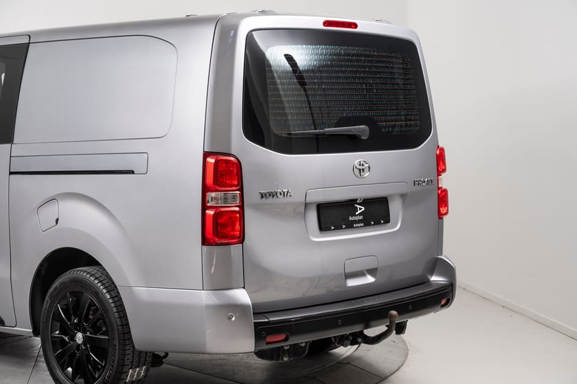 Bilde 5 av Toyota Proace 2,0 D 144 Comfort L2H1 aut Cruise/Krok/Kamera/Webasto