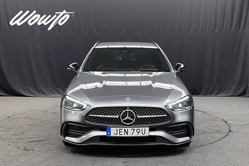Bild 2 av Mercedes-Benz C 300 T de 4MATIC 4M 313HK AMG /360 /Burmester /Moms