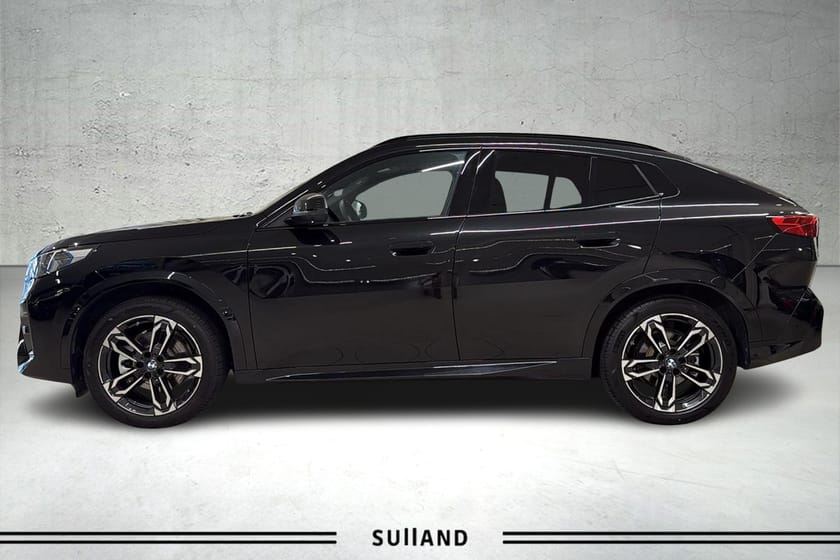Bilde 2 av BMW iX2 xDrive30