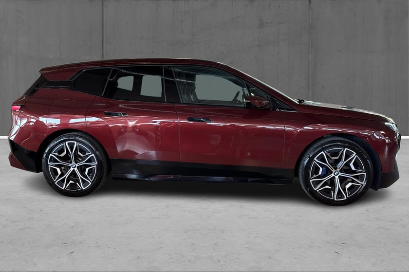 Bilde 4 av BMW iX xDrive40 xDrive 40 Fully Charged Sp.pakke, H/K, Soft-Close, 22"
