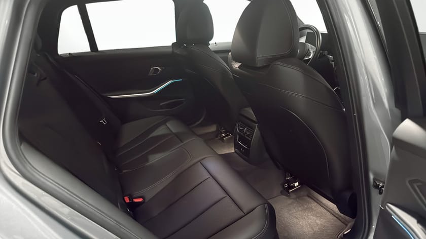 Bild 5 av BMW 330e xDrive Touring M-sport Phev 292hk