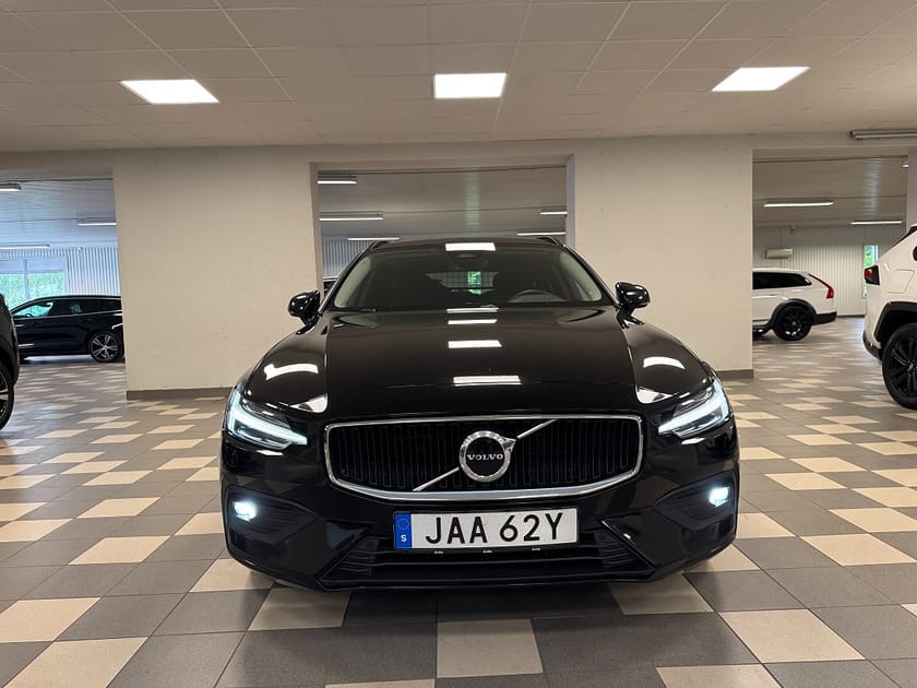 Bild 3 av Volvo V60 B4 Geartronic Core B-kamera Navi App-Connect Drag
