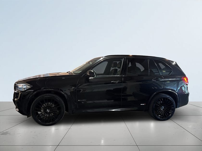 Bild 4 av BMW X5 xDrive30d M Sport Drag/360/H&K-ljud/HeadUp/Värmare/Navi