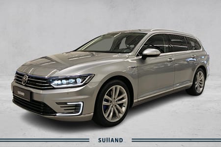 Volkswagen Passat Variant GTE 218HK I Exclusive I Webasto I Krok I Skinn I