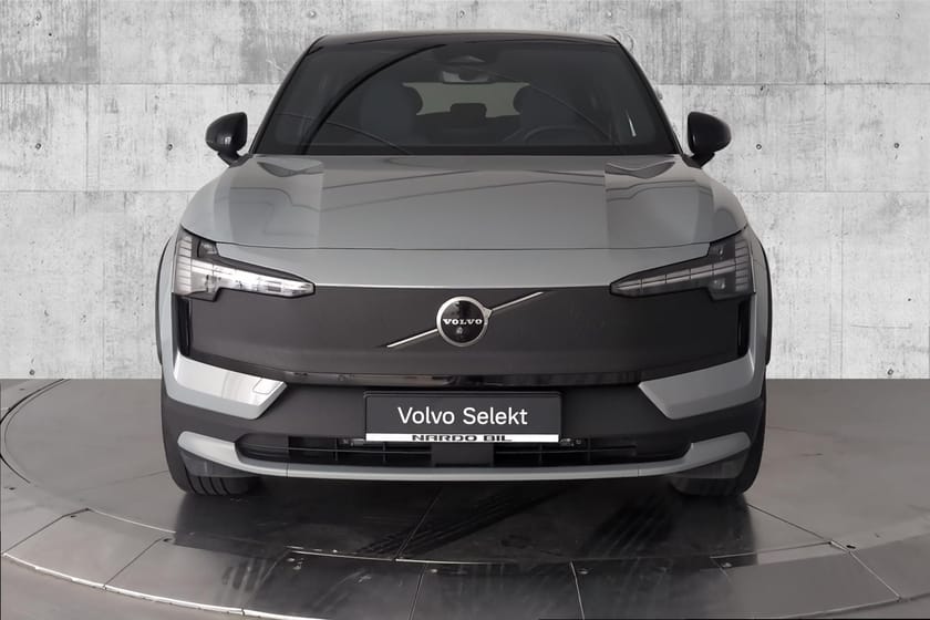 Bilde 2 av Volvo EX30 Cross Country Twin Motor Performance - 428Hk - AWD - 360 KAMERA - GLASSTAK