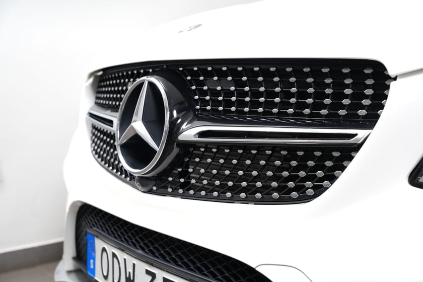 Bild 3 av Mercedes-Benz GLE 350 d 4MATIC 258hk H&K/Pano/Luft/21"/Dkrok/Pvärmare