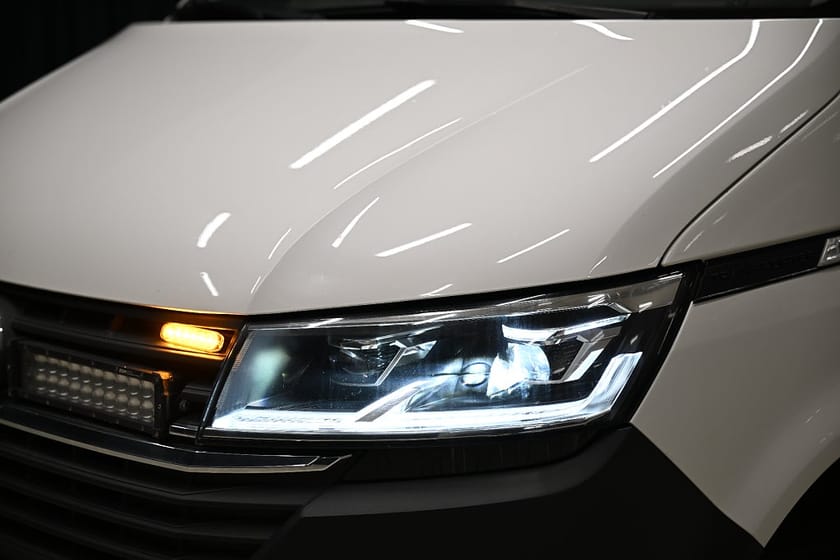 Bild 3 av Volkswagen Transporter 4Motion 150HK L2 Servicebil|Inredd|LED|Leasbar|SeUtr!!