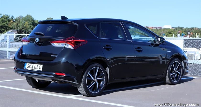Bild 4 av Toyota Auris Hybrid Intense Edition 136hk S/V-hjul Kamera