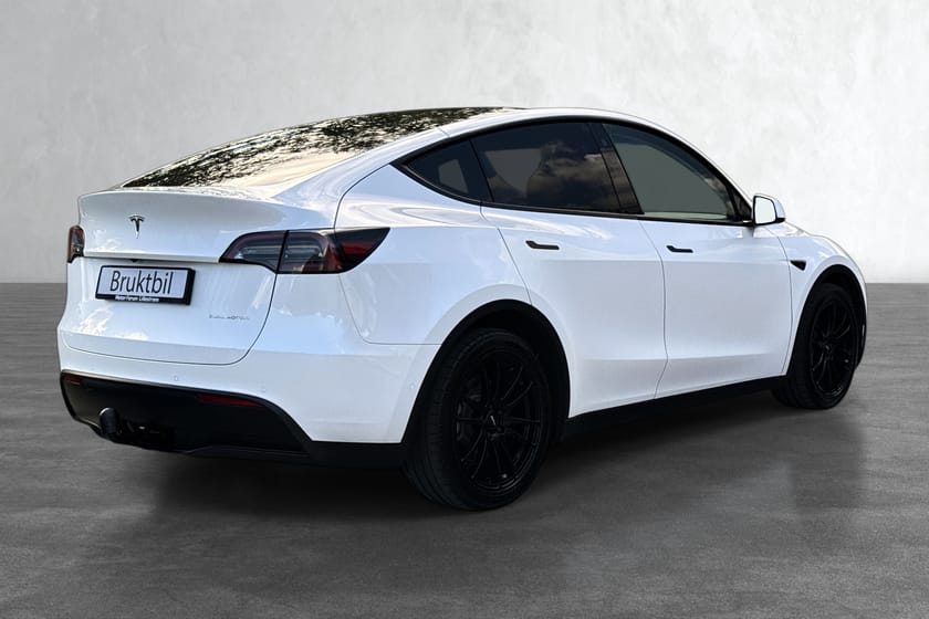 Bilde 5 av Tesla Model Y Long Range AWD 533km(WLTP ) /LR /AWD /Navi /R.kam /Pano /V.pumpe