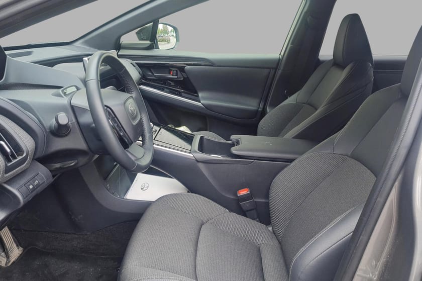 Bilde 4 av Toyota bZ4X AWD Active Tech - LED Matrix - Ryggekamera - Ad.cruise
