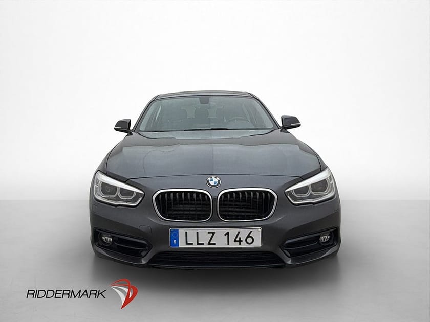 Bild 2 av BMW 118i 118 136hk Sport line Sensorer Rattvärme Bluetooth