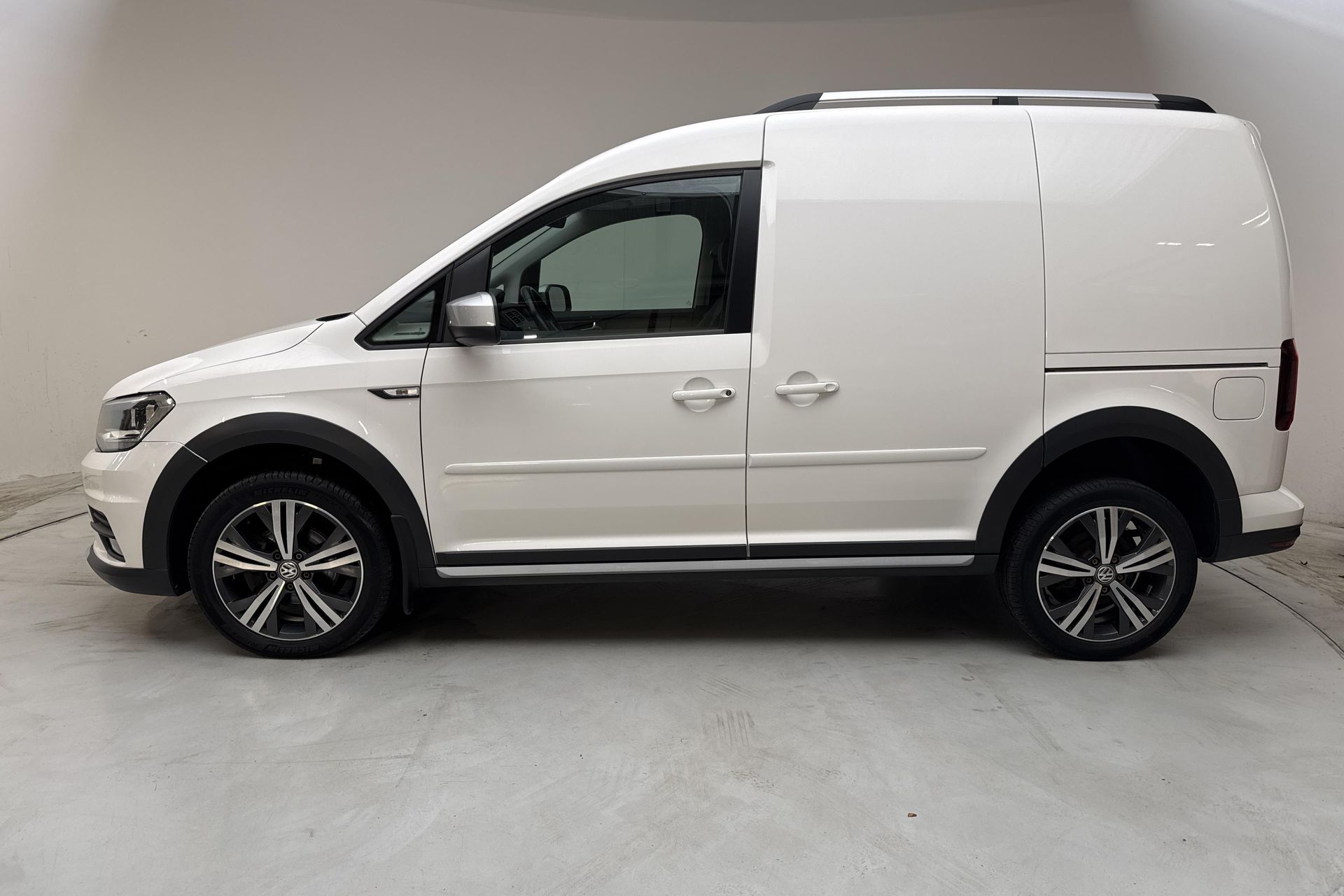 Volkswagen Caddy Alltrack 2.0 TDI SCR 2020, bild 2/10