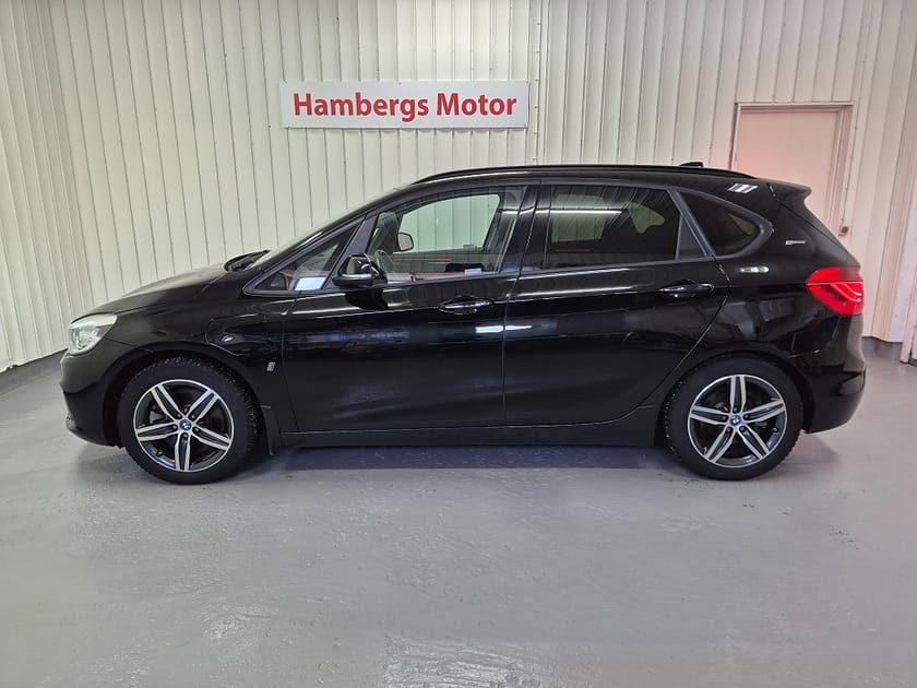 Bild 2 av BMW 225xe Active Tourer Steptronic iPerformance Sport line 224hk