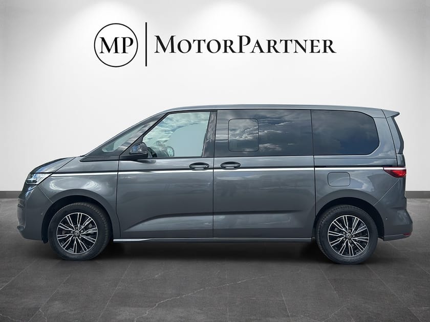 Bild 4 av Volkswagen Multivan eHybrid 1.4 TSI Style Plus Kamera Dragkrok 7 sits