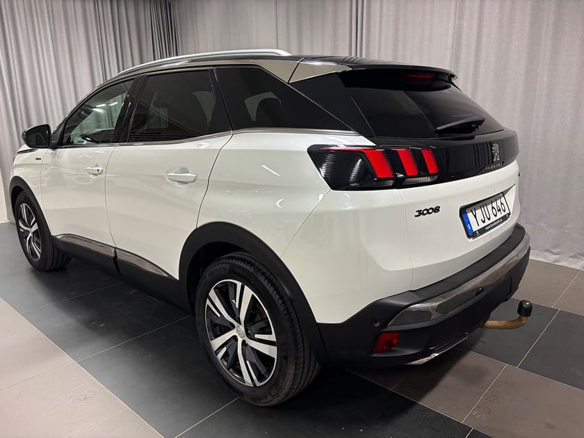 Bild 3 av Peugeot 3008 GT-LINE BHDI 120 AUT Drag FoCal Hifi Värmare VHjul