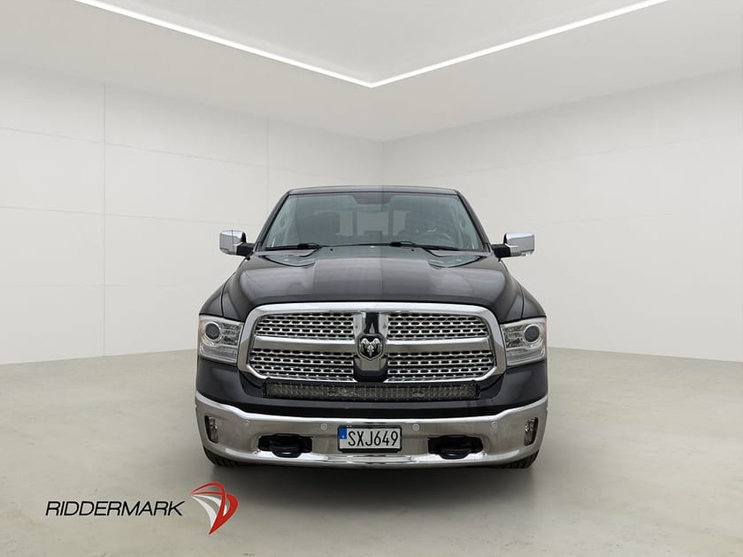 Bild 5 av RAM 1500 Crew Cab Dodge Laramie 5.7 4x4 Drag Luft Alpine Skinn Kamera