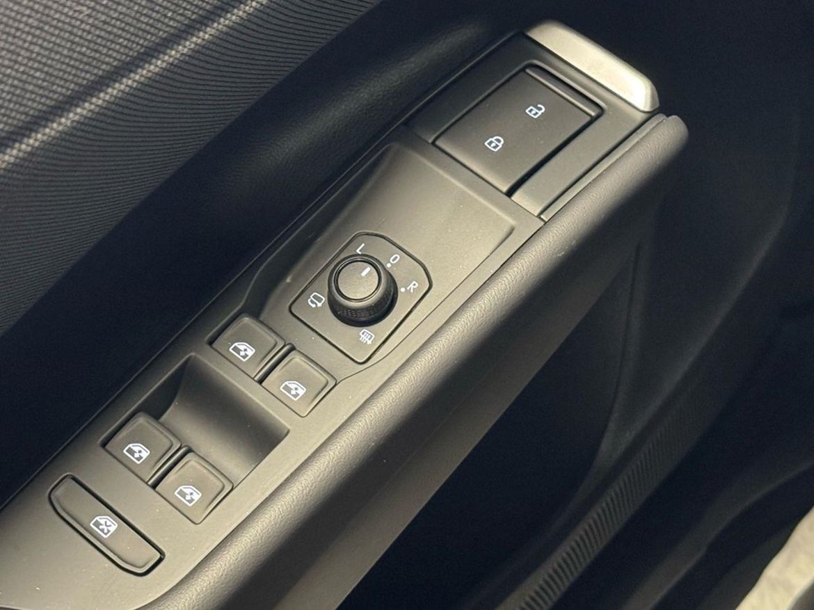 Volkswagen Volkswagen T-Roc — bild 13