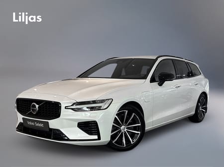 Volvo V60 Recharge T6 II Plus Dark// Dragkrok//Kamera//