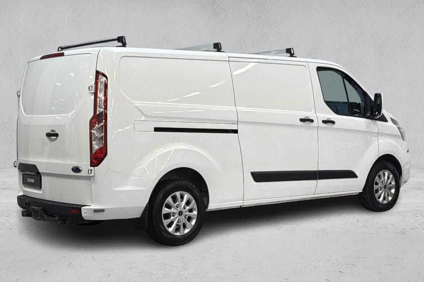 Bilde 5 av Ford Transit Custom 340 340L 130hk/ L2/Hengerfeste/Webasto/2 skyvedører