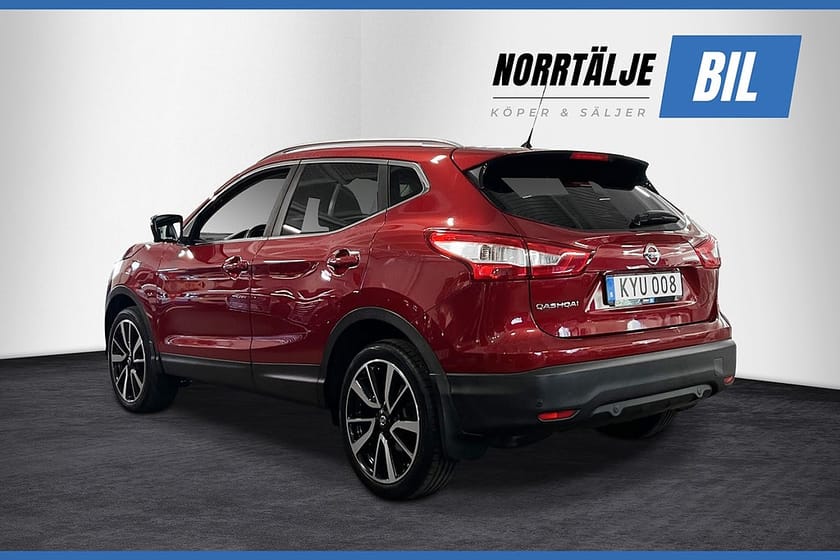 Bild 4 av Nissan Qashqai TEKNA 1.2 DIG-T 115 HK PANO NAVI 360 19" NYSERVAD
