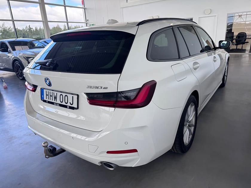Bild 5 av BMW 330e xDrive Touring