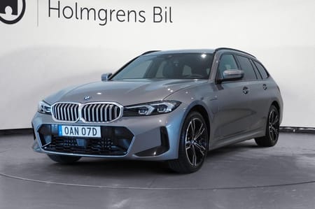 BMW 330e xDrive Touring M-Sport Drag Fartpilot HiFi
