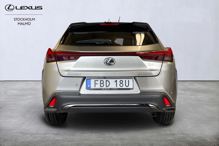 Bild 4 av Lexus UX 300h