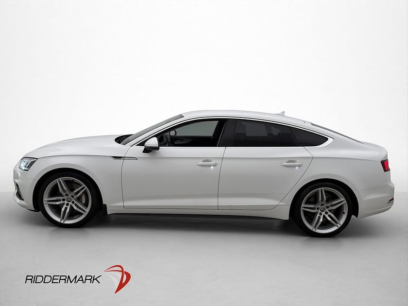 Bild 4 av Audi A5 Sportback 45 TFSI quattro MHEV Kamera P-Värmare Drag