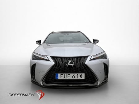 Lexus UX 250h 184hk F Sport Kamera Skinn Rattvärme Navi Drag