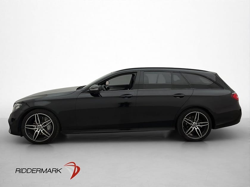 Bild 4 av Mercedes-Benz E 200 T d AMG Line Pano Drag Kamera Navi Ambient