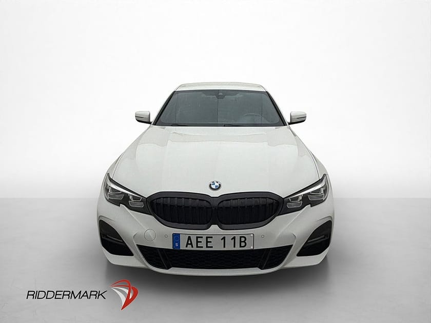 Bild 2 av BMW 330i Sedan 258hk M Sport HiFi Sportbromsar Drag CarPlay